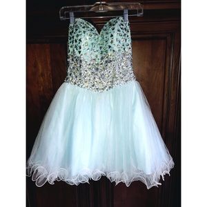 Terani Couture Homecoming Dress